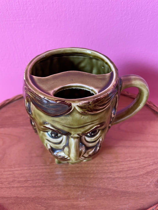 Vintage Barttasse aus Keramik - Grün