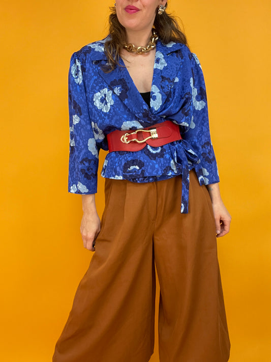 Königsblaue 80s Schößchenbluse zum Wickeln