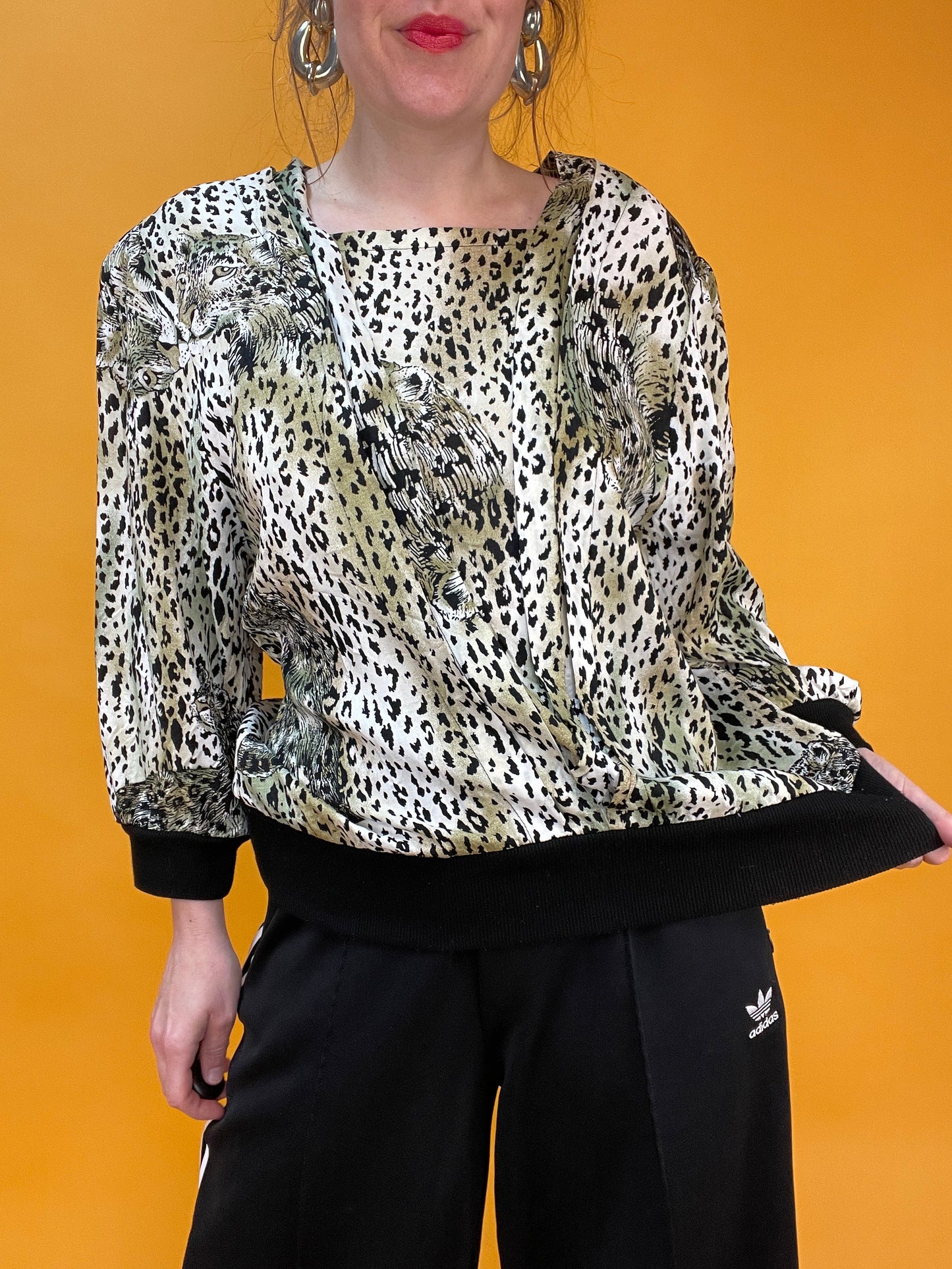 Animalprint Blusenshirt mit lässigen Rippbündchen