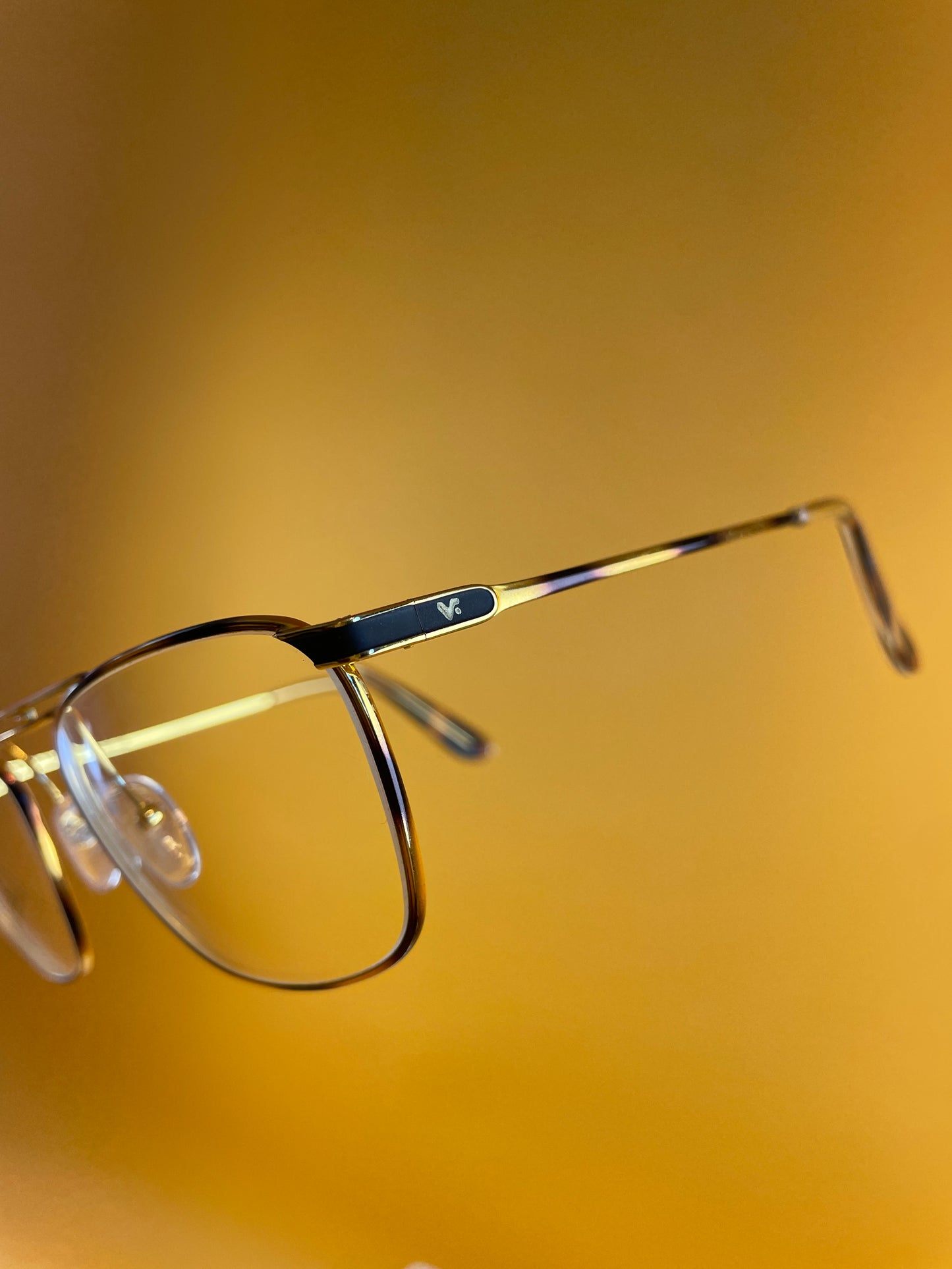 Gold-Braun gescheckte 80s Vintage Fliegerbrille