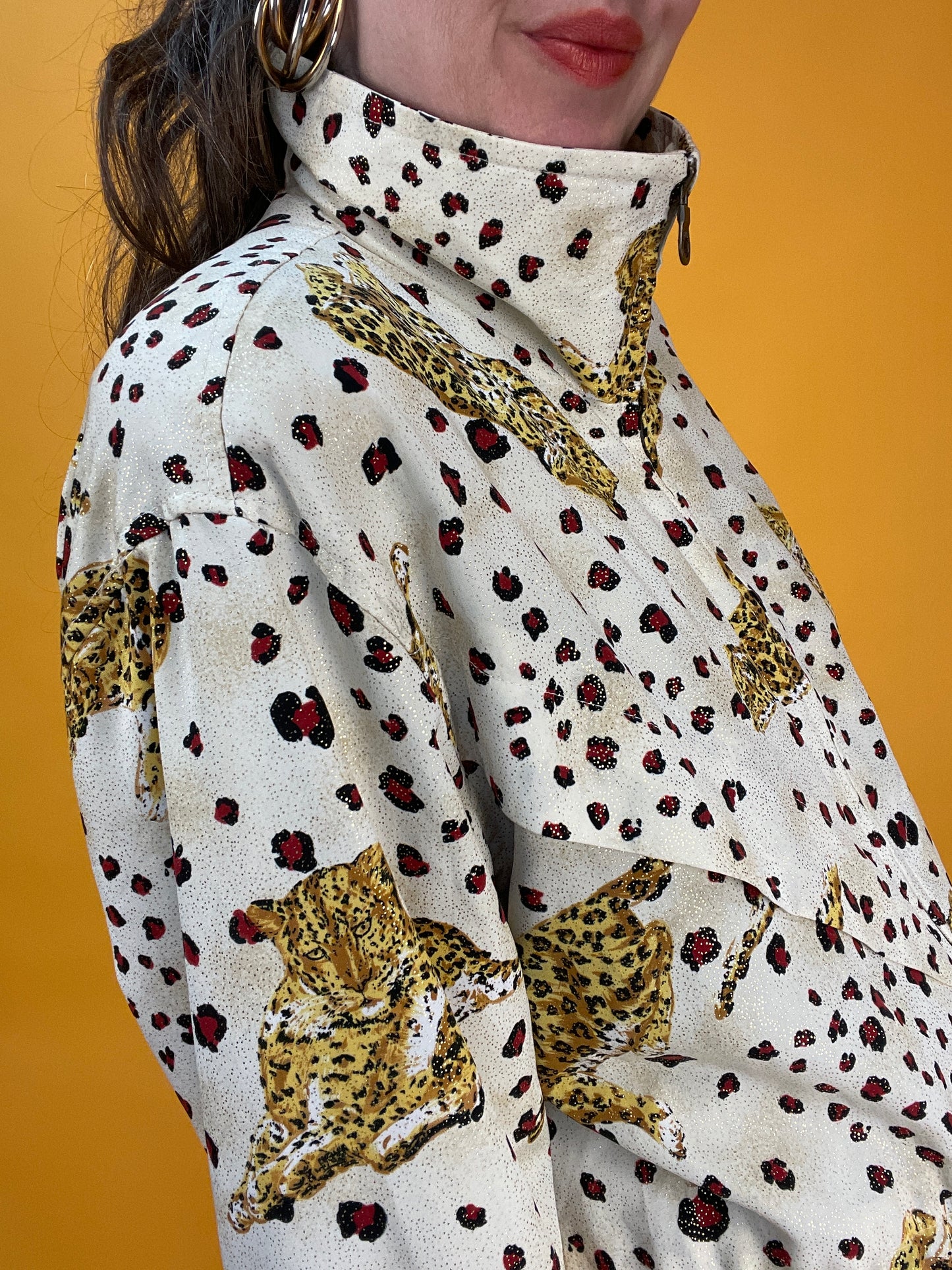 Dünne 80s/90s Übergangsjacke mit glitzerndem Animalprint