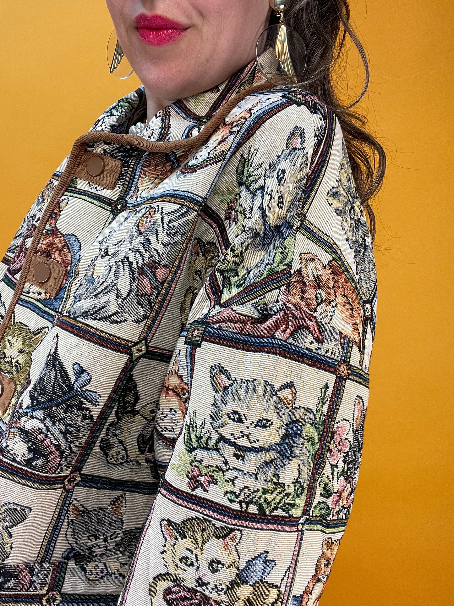 Kitschige Multimotiv-Gobelinjacke für crazy Catlovers