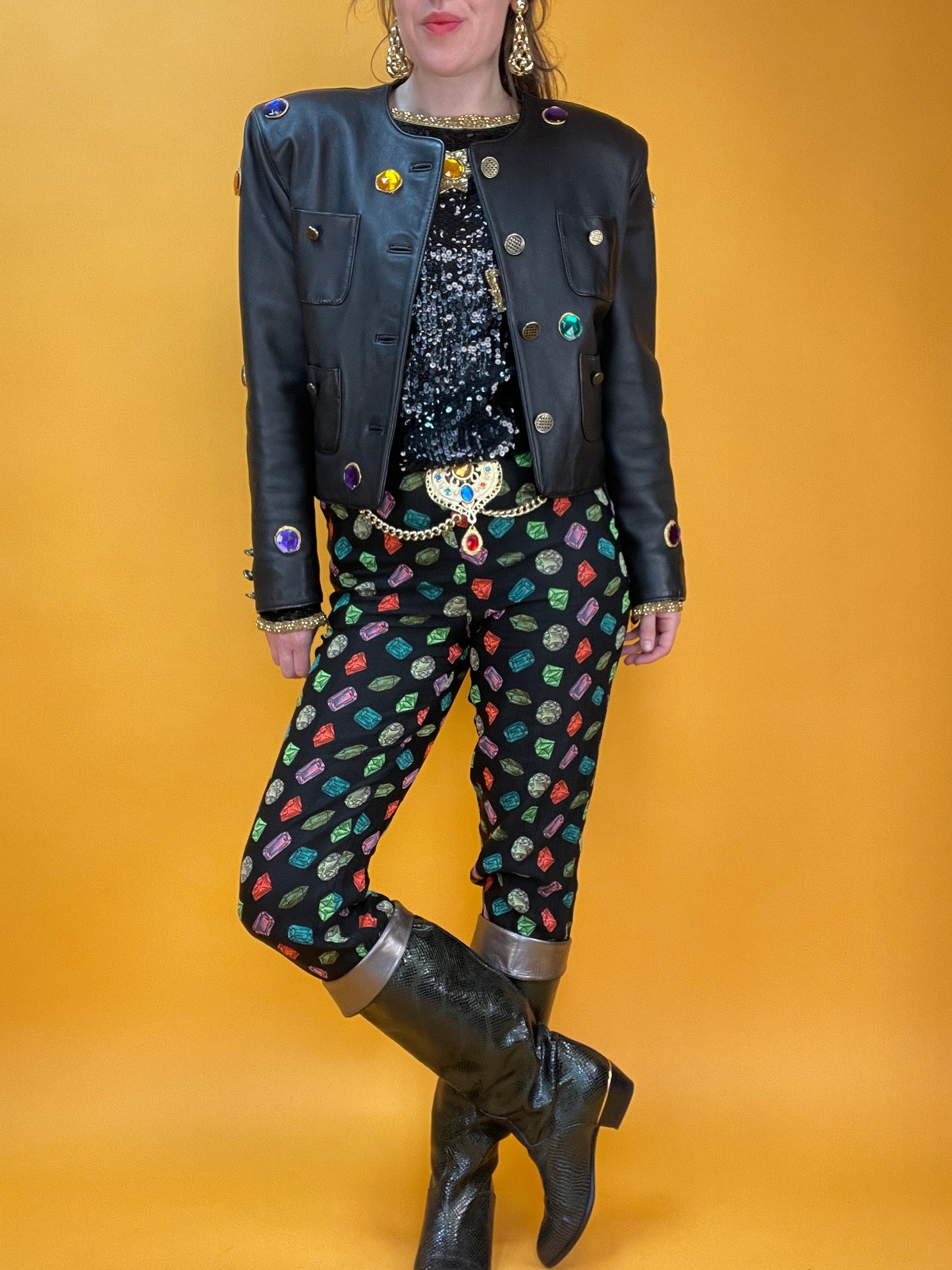 90s Lederjacke mit fettem Juwelenbesatz