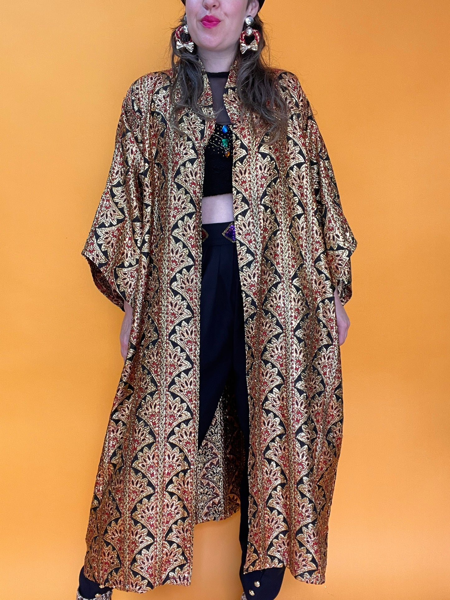 Famoser langer Kimono aus schimmerndem Lurex