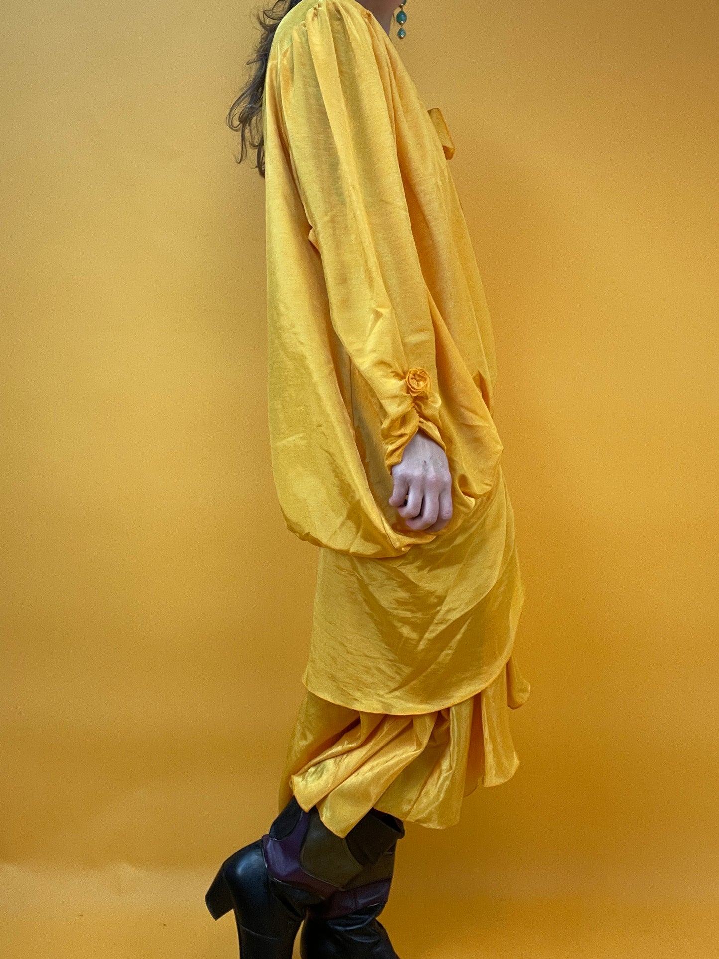 Eidottergelbes 80s Drapedress