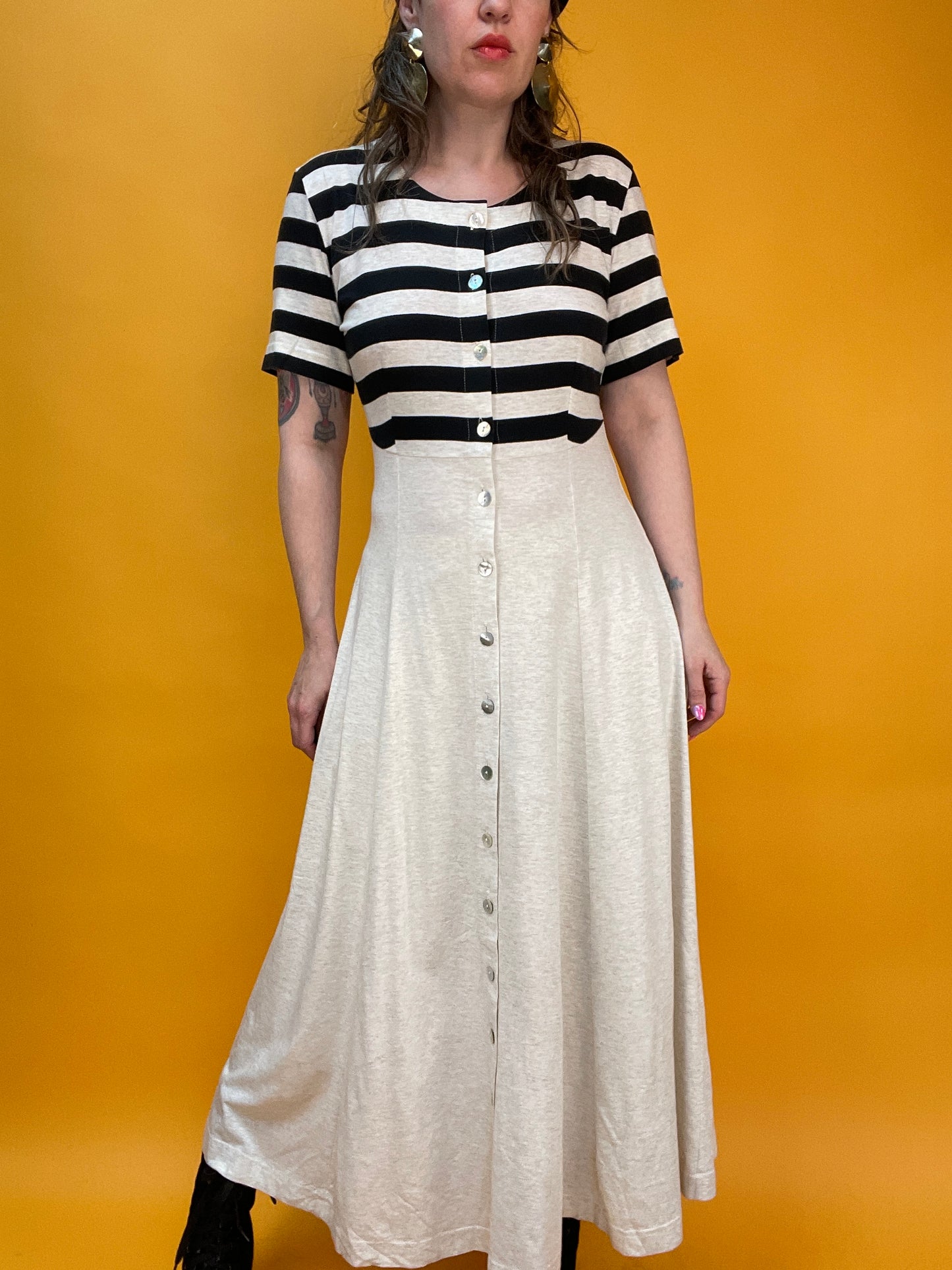 Knöchellanges Sommerkleid im „French-Chic“-Streifenlook