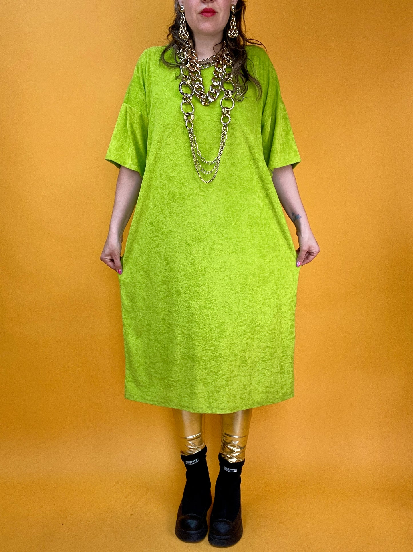 Funky Neon-Shirtkleid aus Frottee