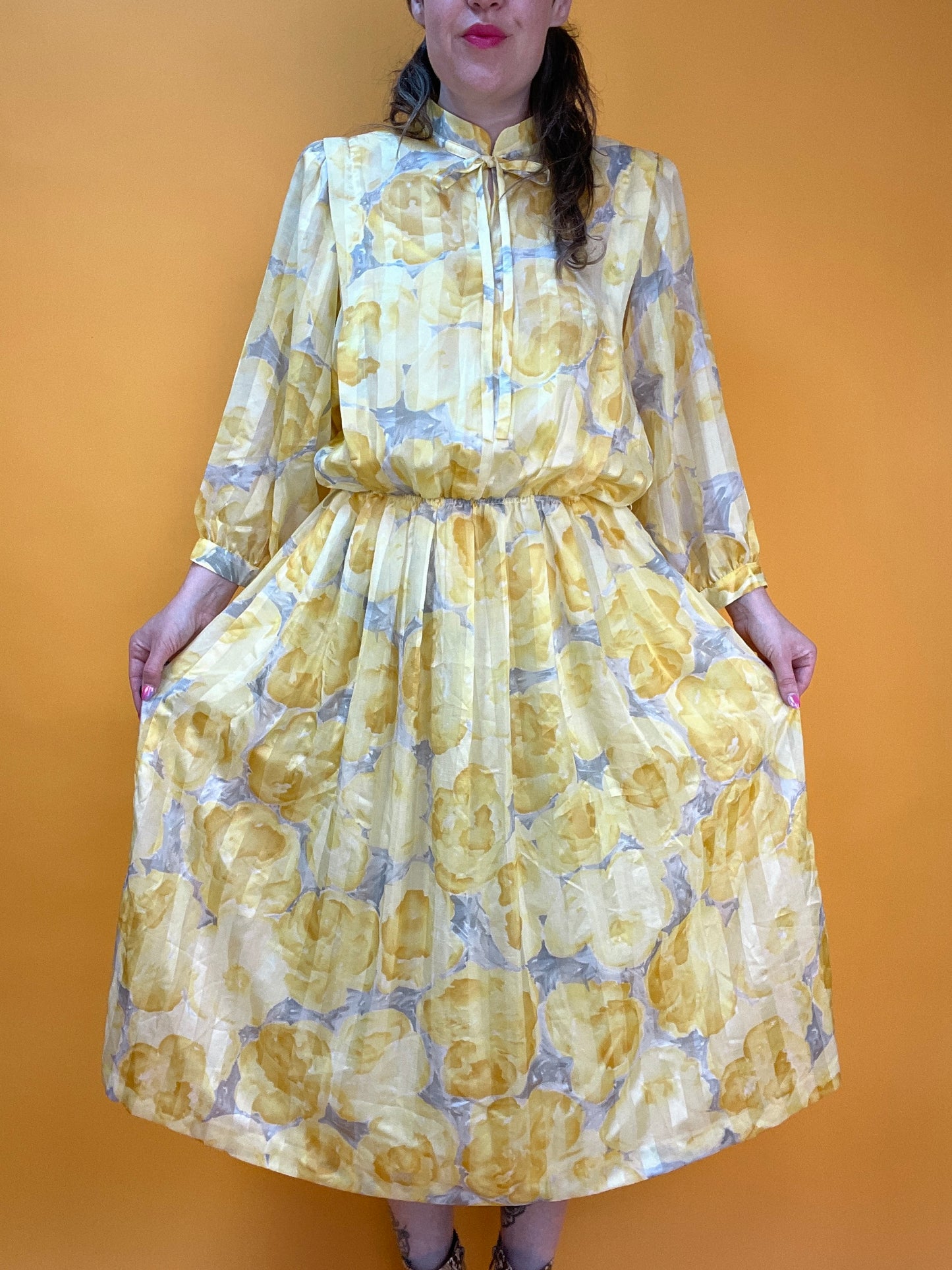 Sommerkleid von Lucie Linden mit Fledermausärmeln und tollem Blumenprint