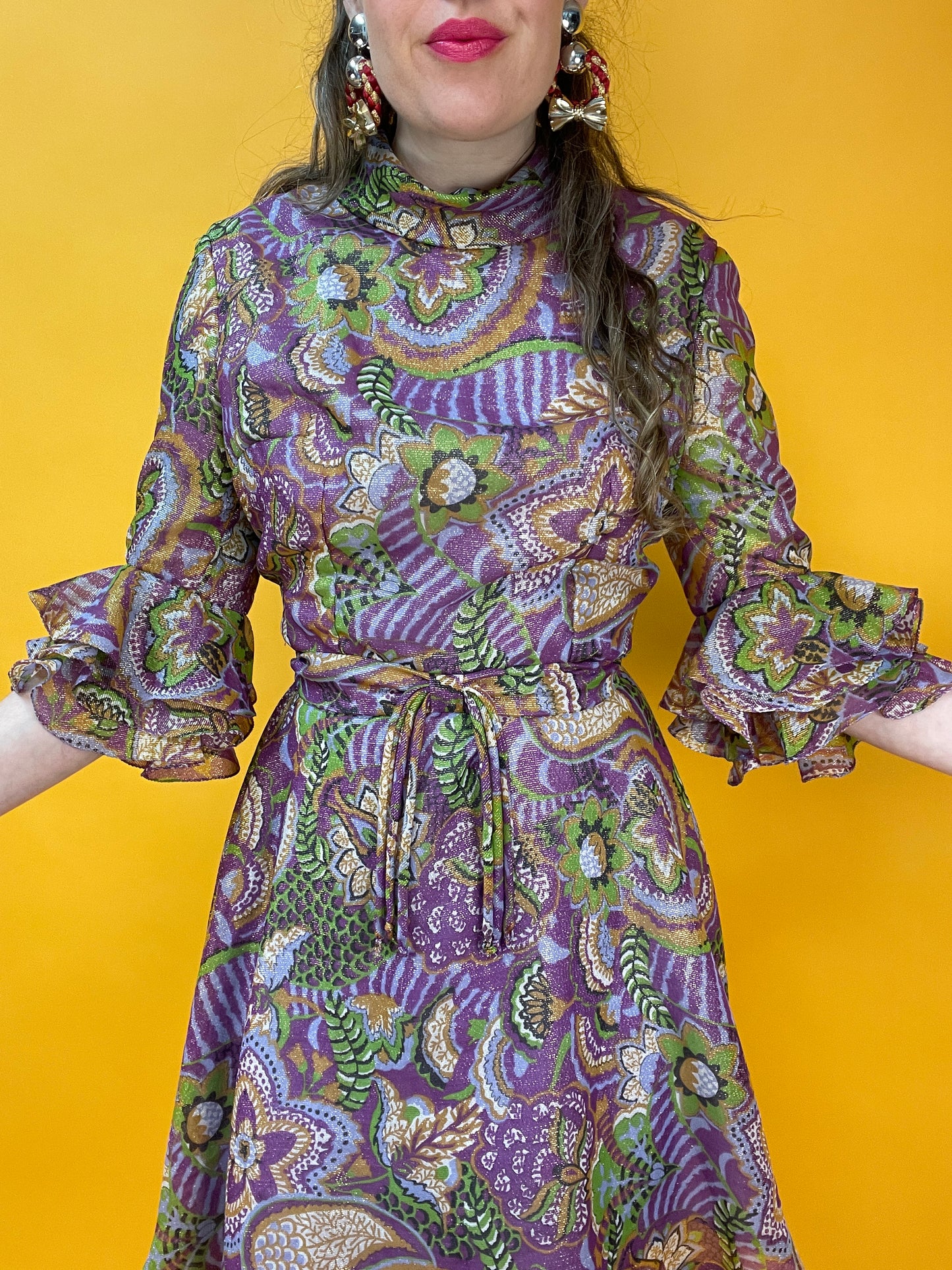 Entzückendes 60s Lurexkleid mit Rüschenärmeln