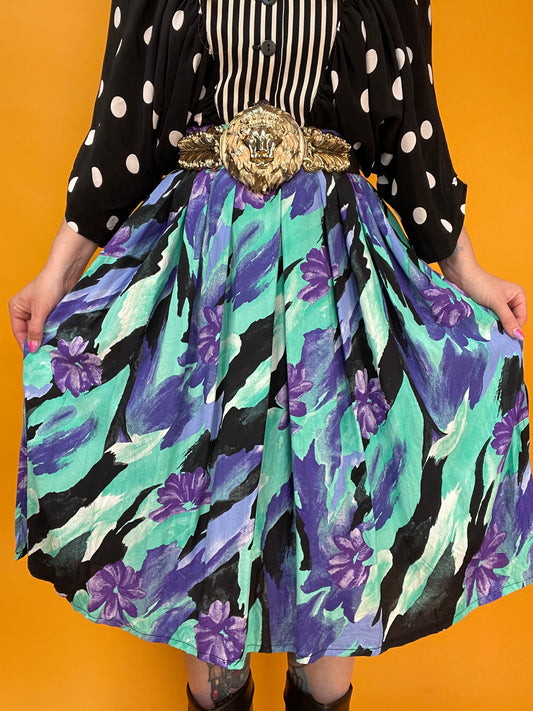 Knalliger 80s/90s Faltenrock mit poppigem Print