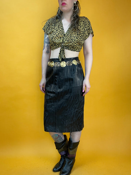 80s Lederrock mit edgy eingestanztem Tigermuster