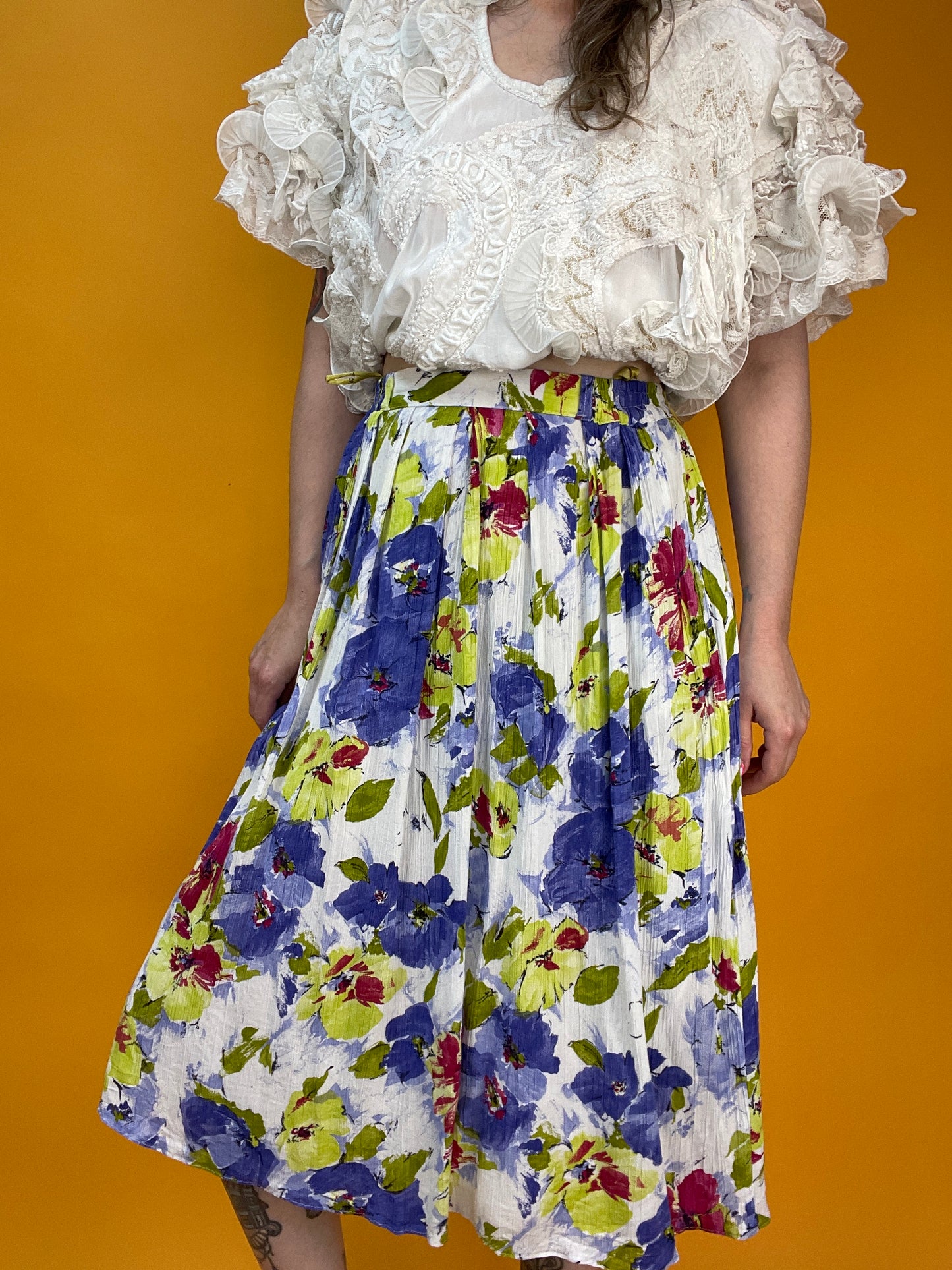 80s/90s Sommerrock mit Neon-Mohnblumenprint