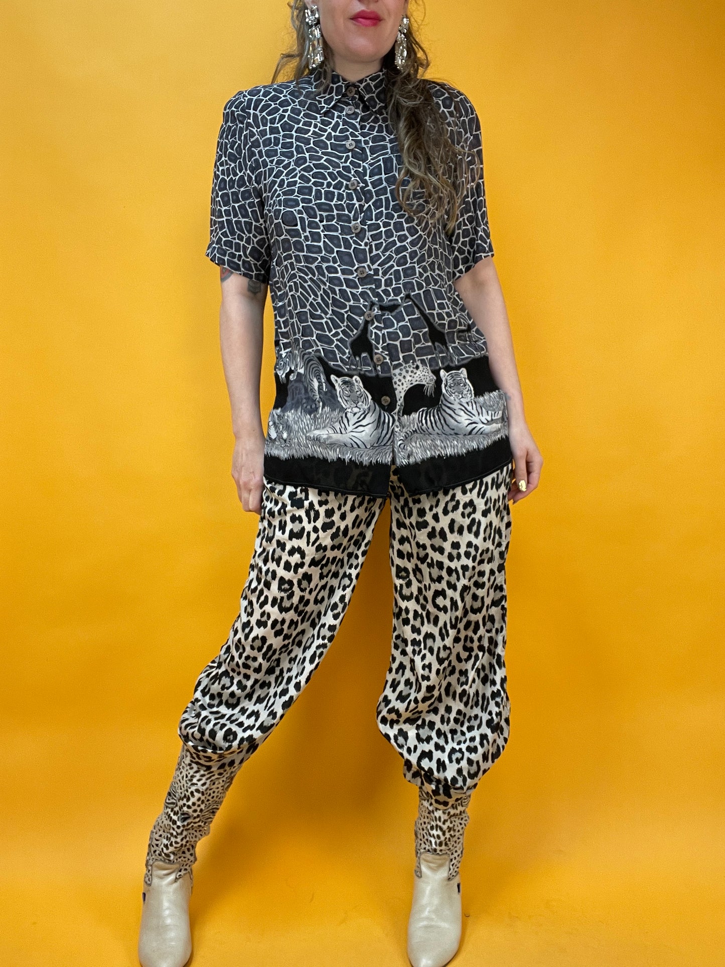 Wild bedrucktes 80s/90s Animal-Szenerie Shirt