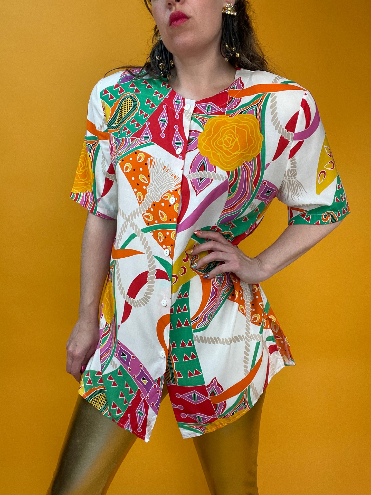 Knüller Sommerblusenshirt mit wildem 80s Geoprint