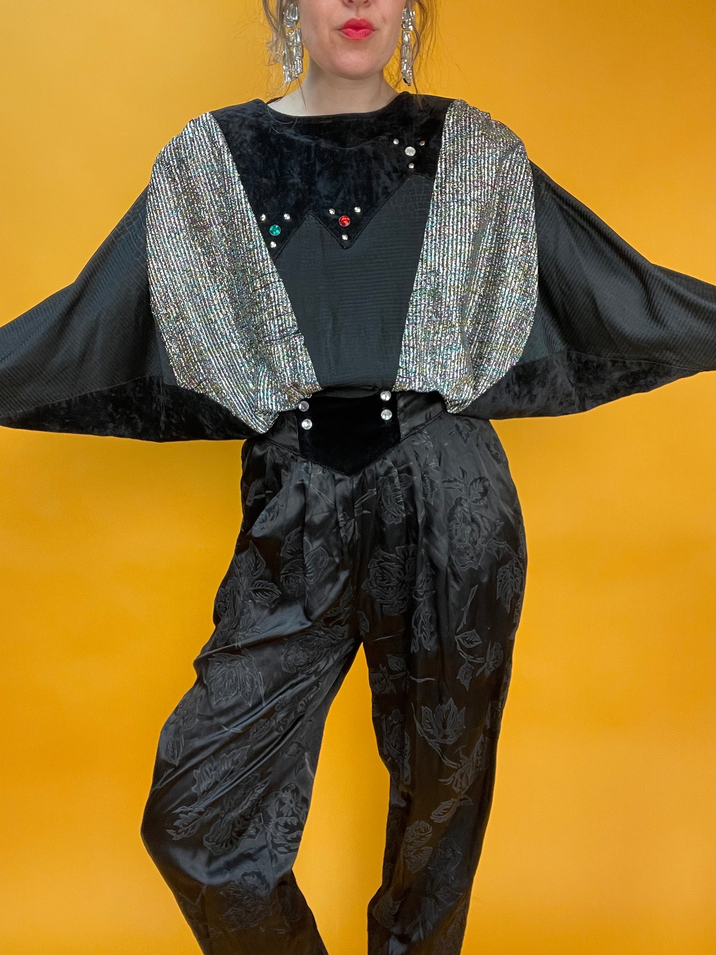 80s Sweater aus Samt und Lurex mit Fledermausärmeln