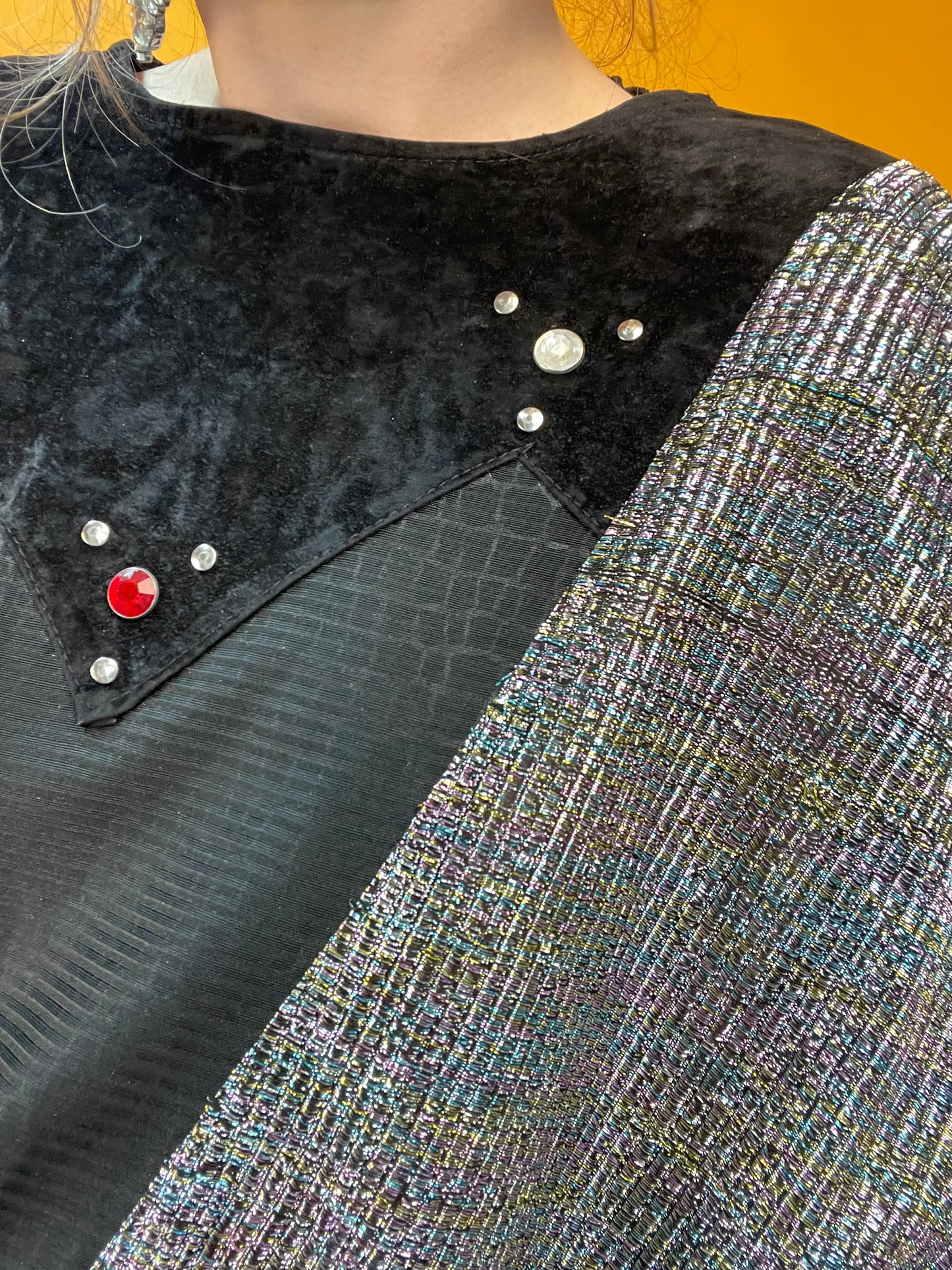 80s Sweater aus Samt und Lurex mit Fledermausärmeln
