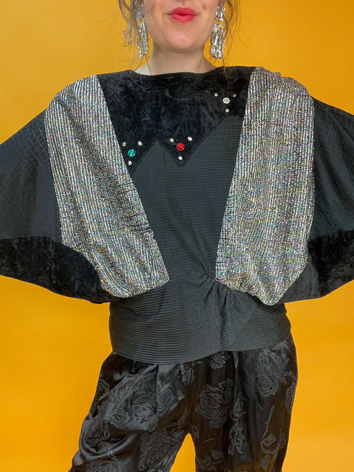 80s Sweater aus Samt und Lurex mit Fledermausärmeln