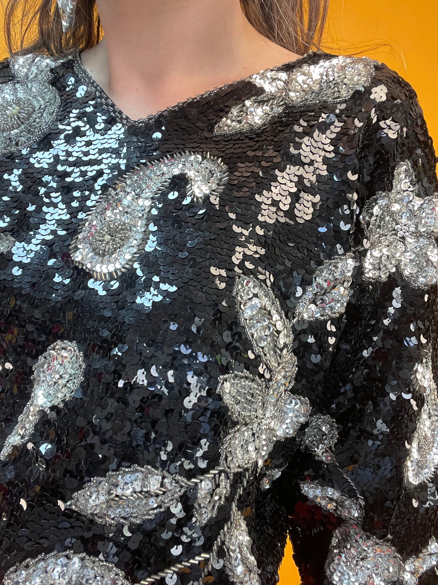 Opulent besetztes 80s Paillettenshirt