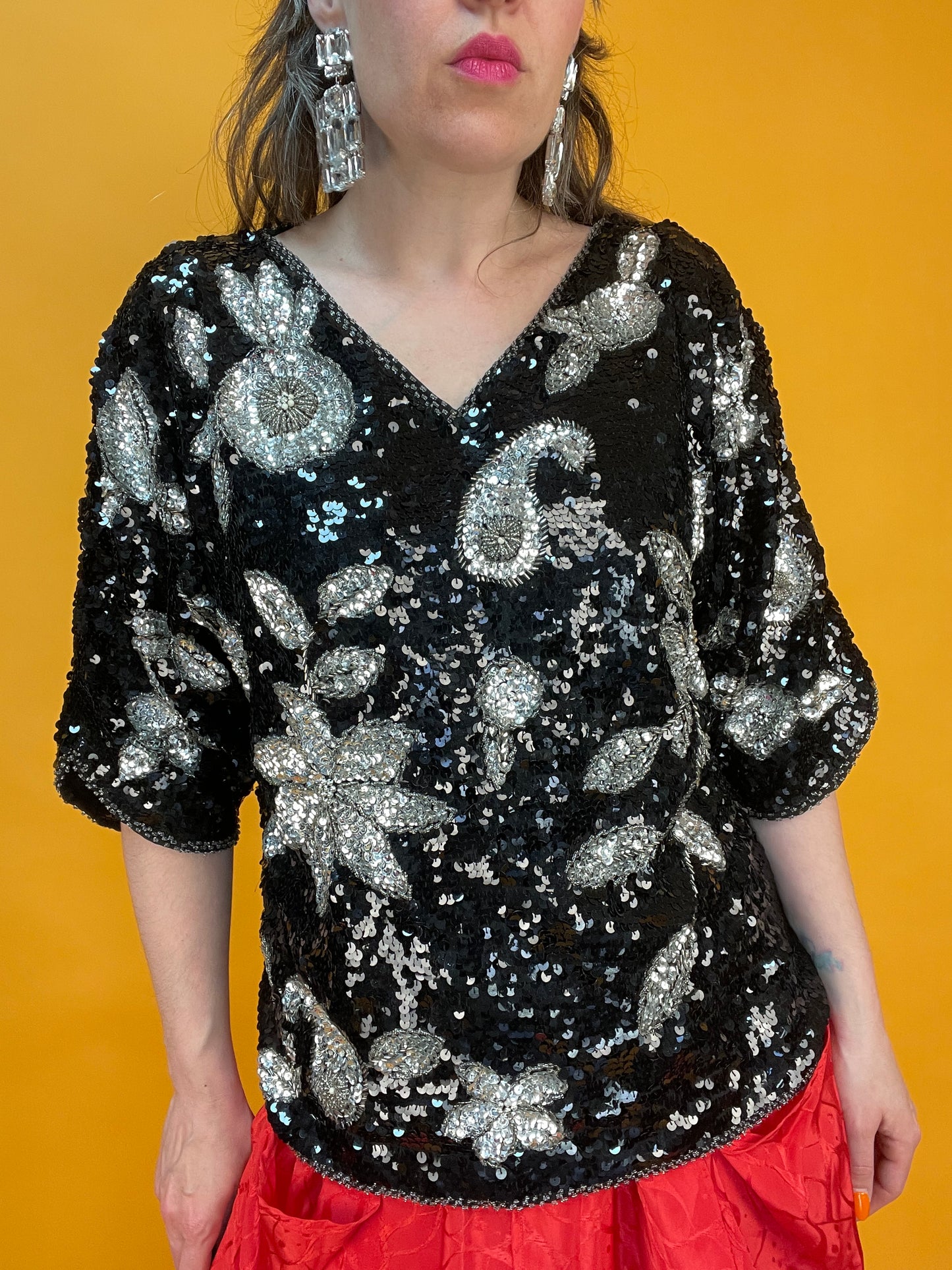 Opulent besetztes 80s Paillettenshirt