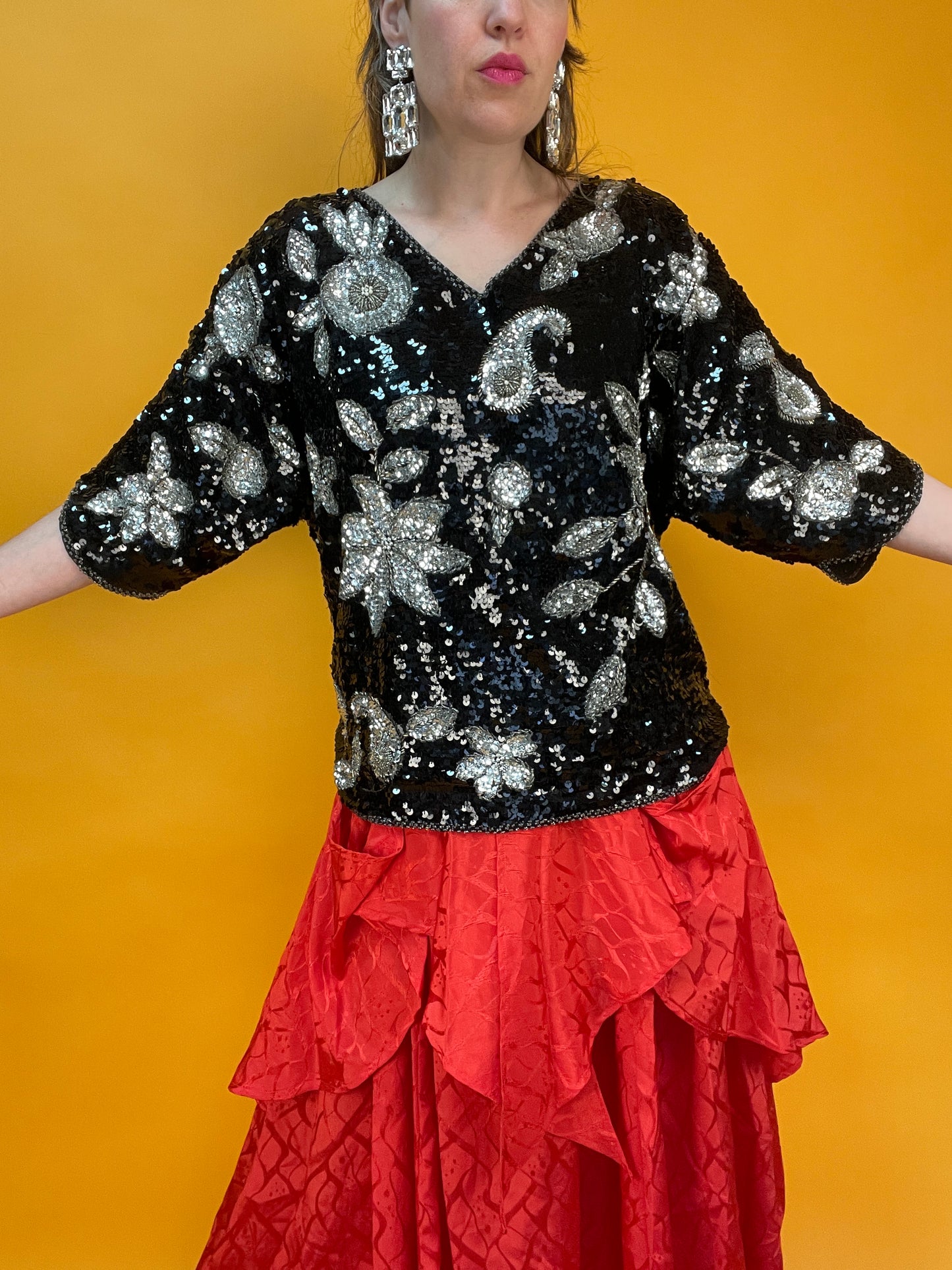 Opulent besetztes 80s Paillettenshirt