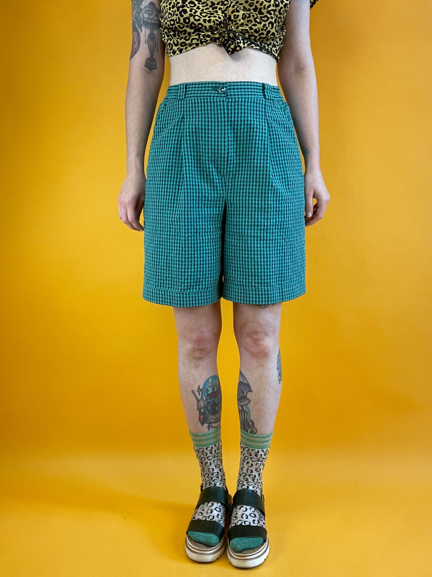 Lässige Bundfaltenshorts mit Karomuster