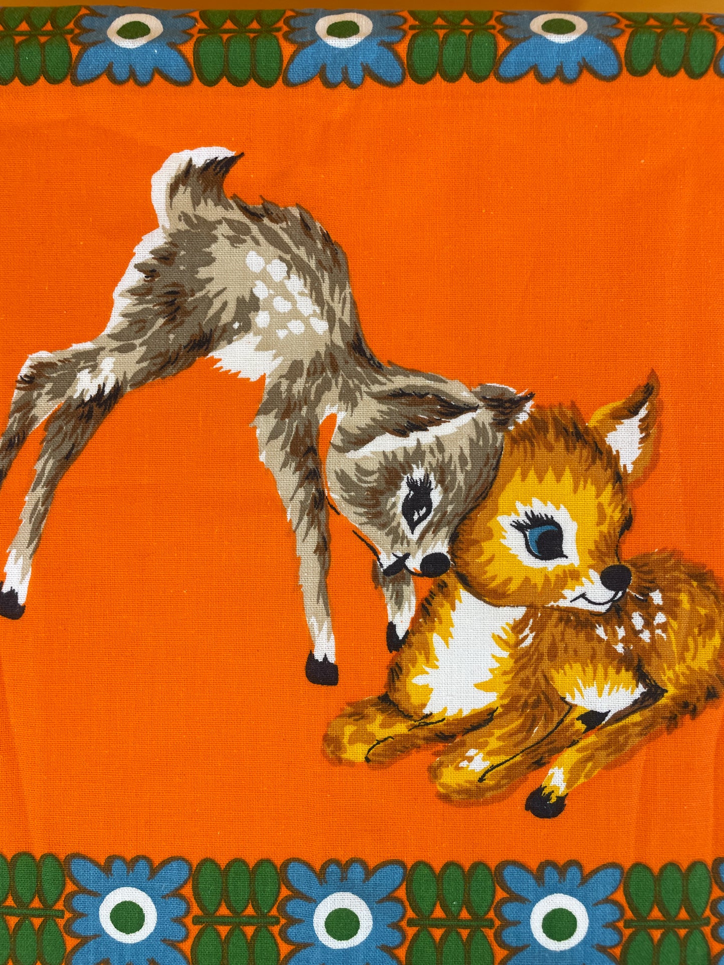 Vintage 70s Stoffstück mit entzückenden Tieren