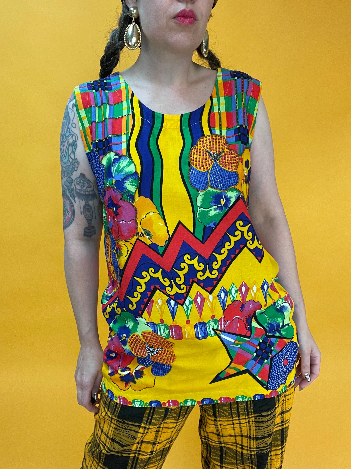 Ultrafunky Sommertop mit wildem Print und Perlenbestickung