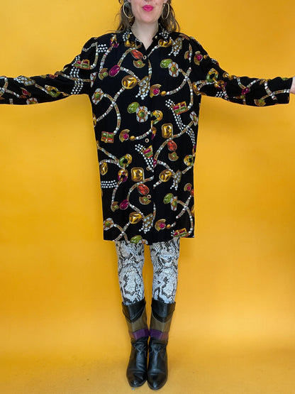 Lässige 80s/90s Longbluse mit dekadentem Juwelenprint
