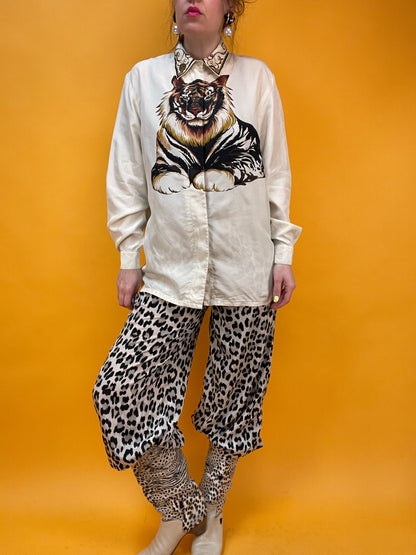Exklusive Seidenbluse von Apart mit XXL Tiger