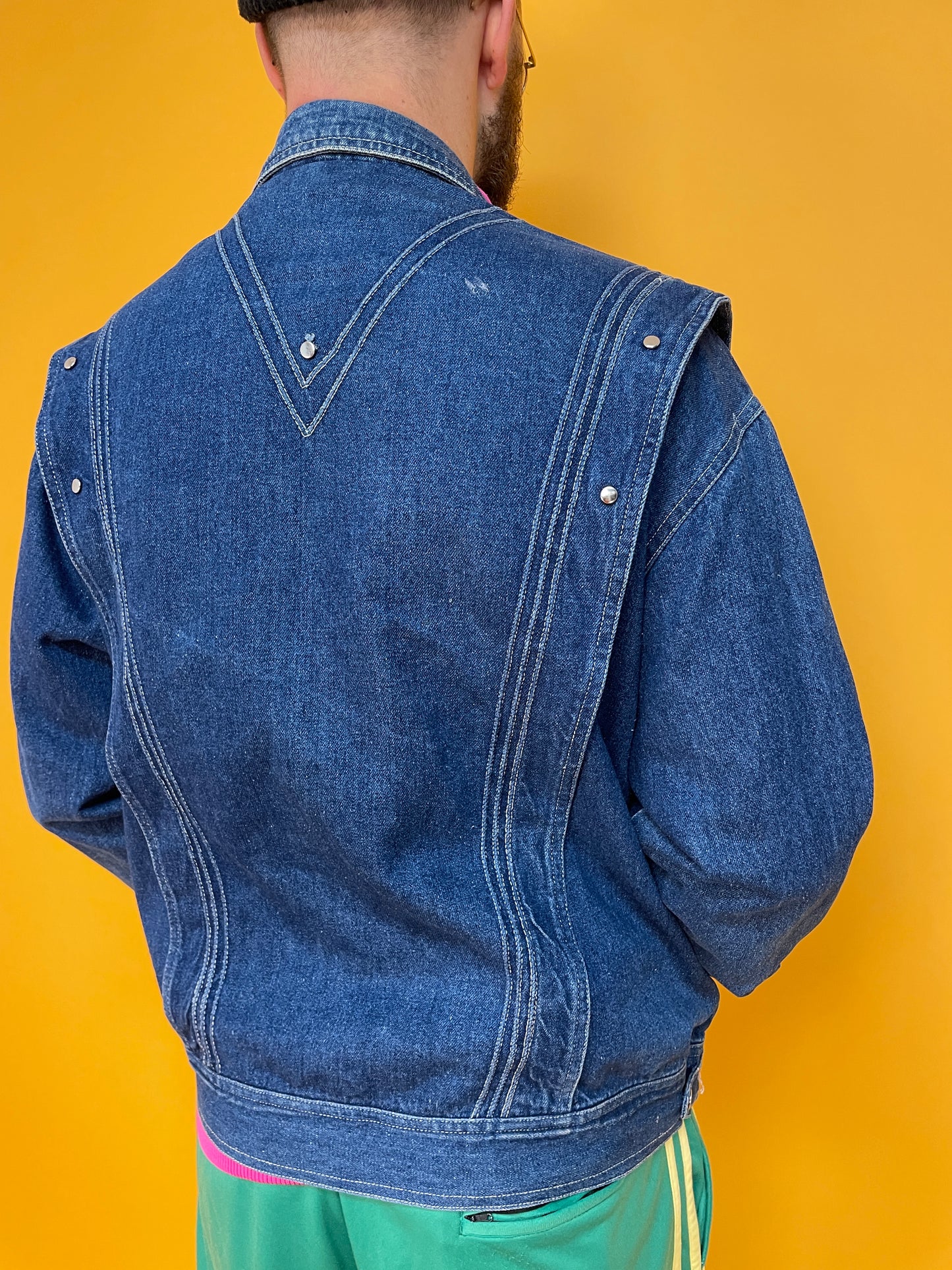 80s Jeansjacke mit Nietenbesatz