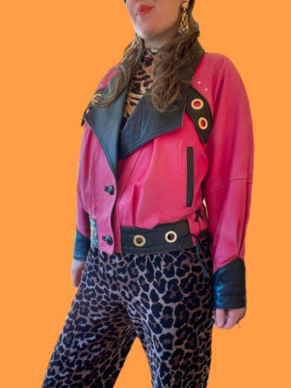 Pinke 80s/90s Lederjacke mit edgy Details