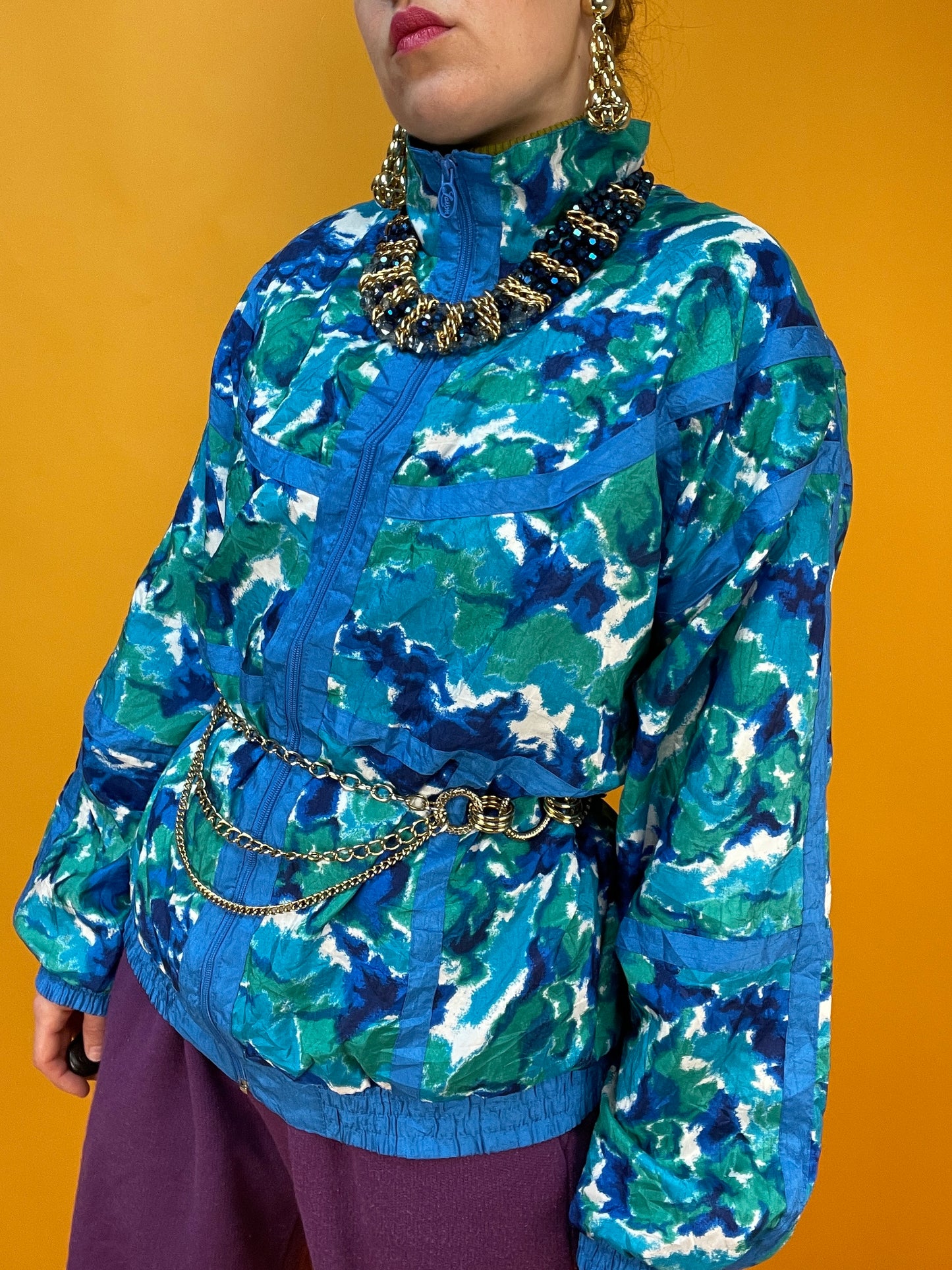 80s Ballonseidenjacke mit wildem Print