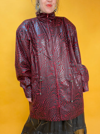 Dünne 80s/90s Übergangsjacke mit Wetlook-Animalprint
