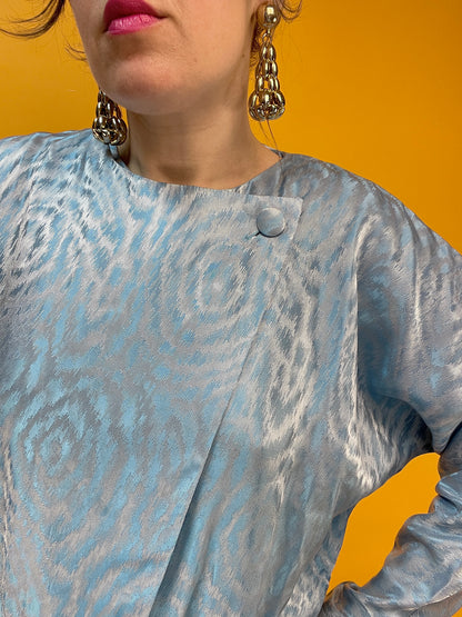 Fabulöser 80s Jumpsuit mit satinhaft schimmerndem Webmuster