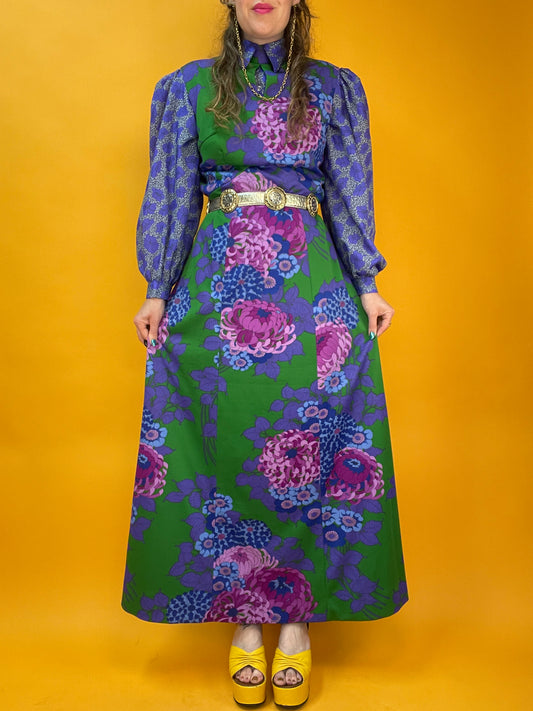 70s Maxikleid mit XXL Chrysanthemen-Print