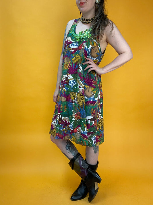 Hängerchen mit all-over Print aus exotischen Tieren und Pflanzen