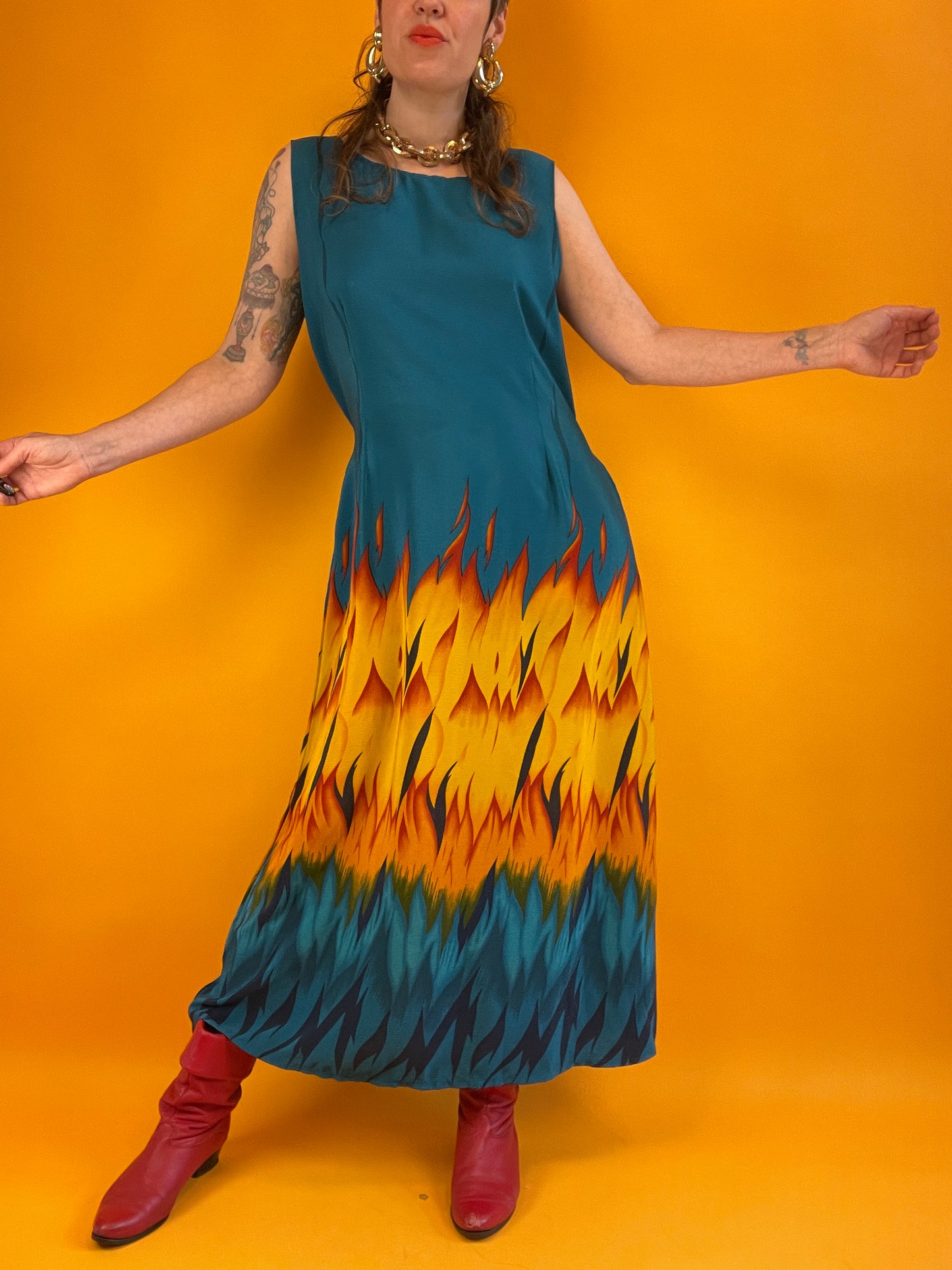 Auffälliges 90s y2k Flammenkleid aus Seide