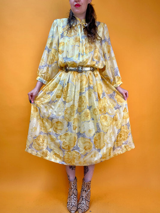 Sommerkleid von Lucie Linden mit Fledermausärmeln und tollem Blumenprint