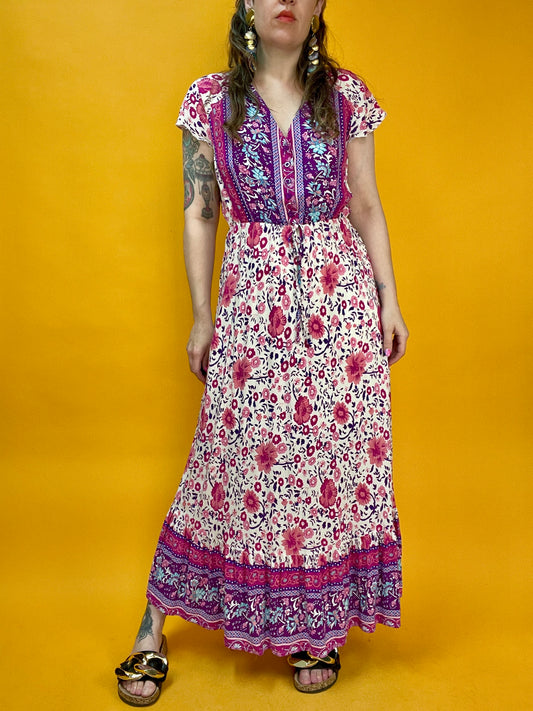 Bohemian Maxikleid mit hippieskem Blumenprint