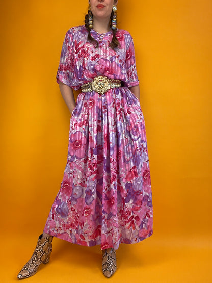 80s/90s Maxikleid mit Blumenprint und schimmerndem Webstreifenmuster