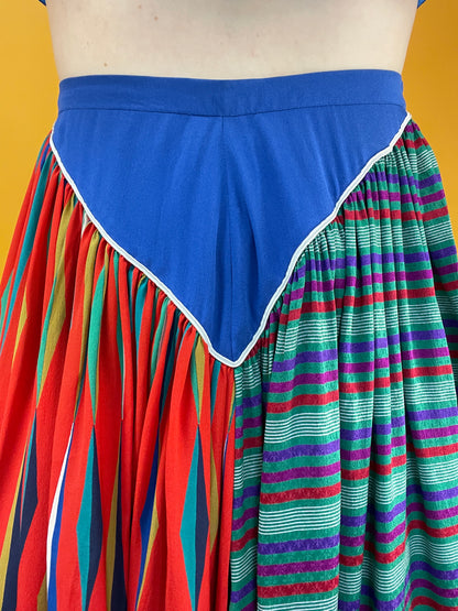 Funky handmade Midirock aus supercoolen Knüllerprints