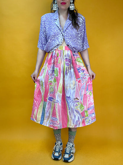 Megasüßer 80s/90s Midirock mit coolem Print in frischen Farben