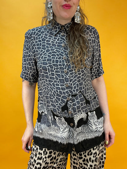 Wild bedrucktes 80s/90s Animal-Szenerie Shirt
