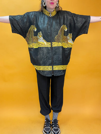 Famoses 80s/90s Shirt mit glitzerndem Wildkatzenprint