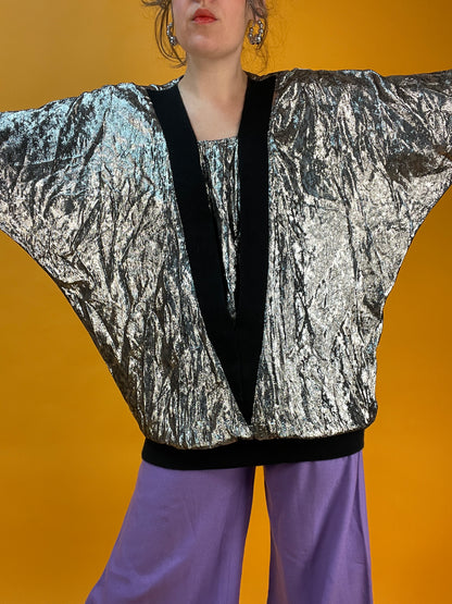 80s Longshirt mit XXL Fledermaussärmeln aus silber Lamé