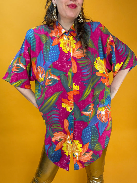 Knalliges 80s/90s Sommershirt mit exotischem Blumenprint