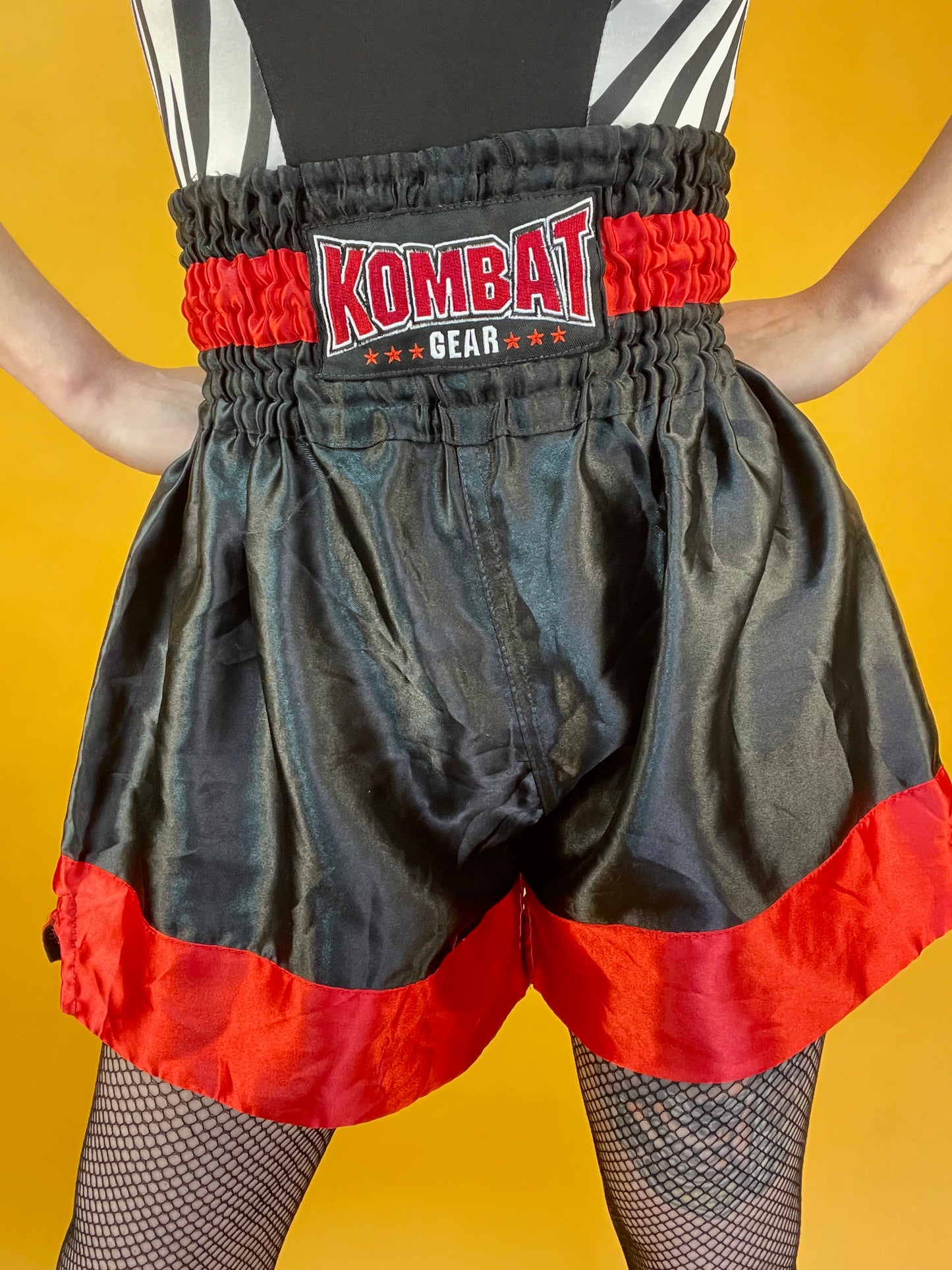Lässige Thai-Boxing Shorts